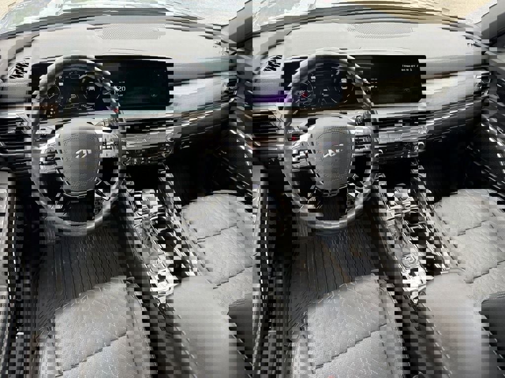 Used 2024 Kia Telluride SX X-Line image 11