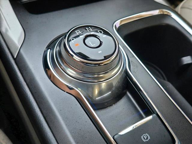 Used 2018 Ford Fusion Energi SE image 16