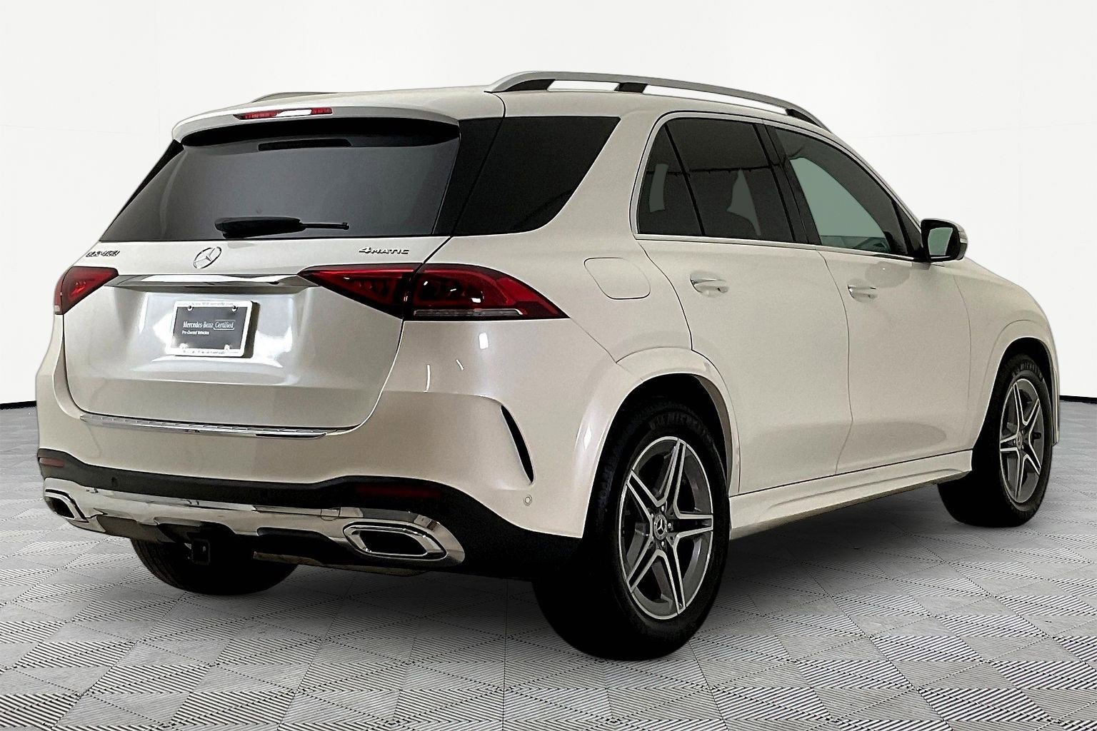 Certified 2022 Mercedes-Benz GLE 450 4MATIC w/ Revised AMG Line Exterior image 6