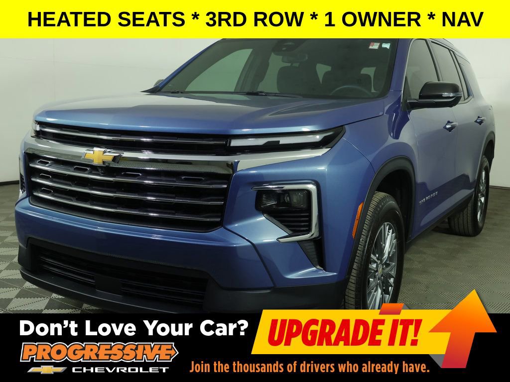 Used 2024 Chevrolet Traverse LT FWD image 1