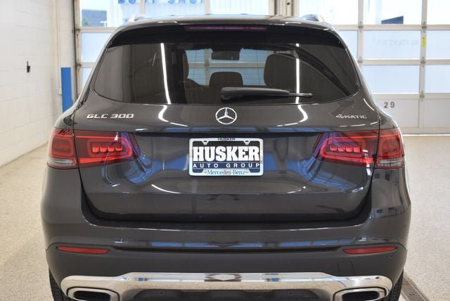 Used 2022 Mercedes-Benz GLC 300 4MATIC image 11