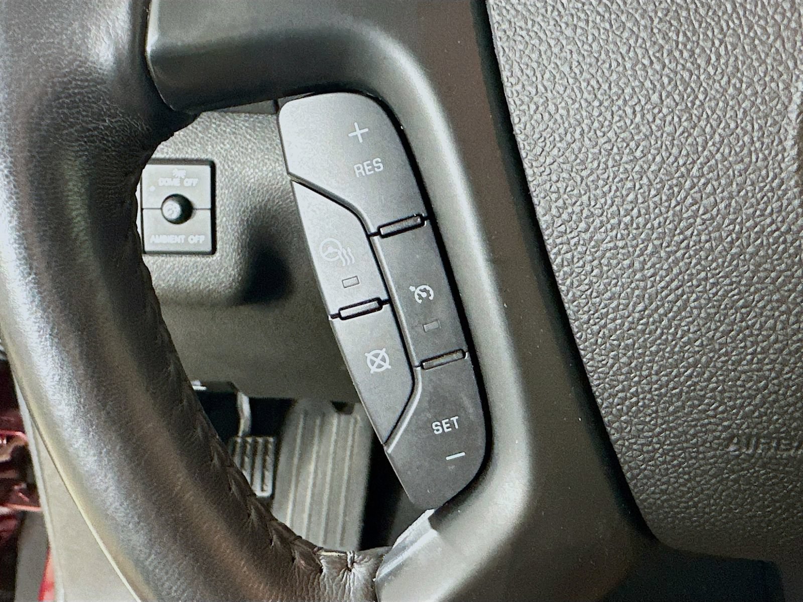 Used 2016 Buick Enclave Leather FWD image 18