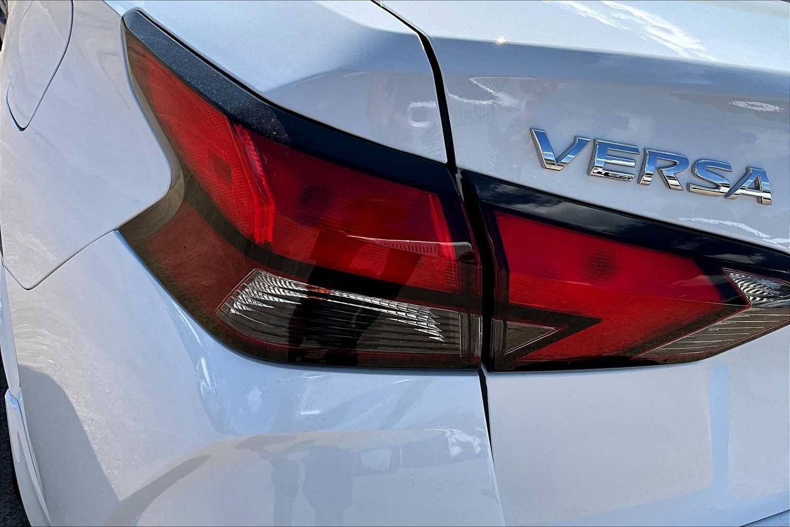 Certified 2025 Nissan Versa S w/ Trunk Package FWD image 12
