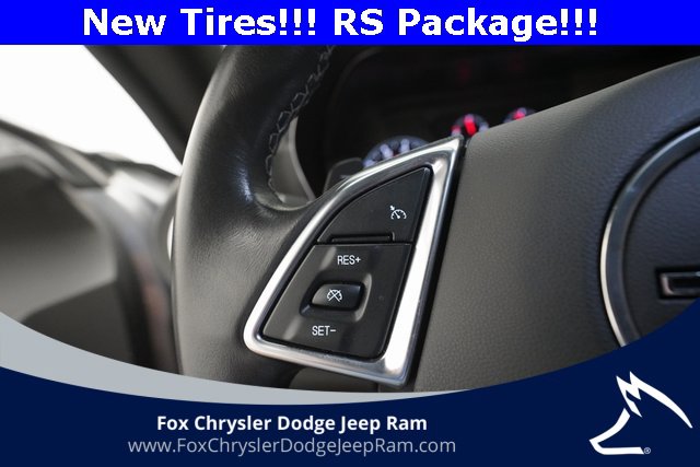 Used 2022 Chevrolet Camaro LT w/ RS Package image 17