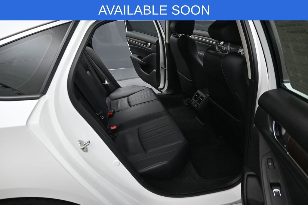 Used 2018 Honda Accord Touring image 36