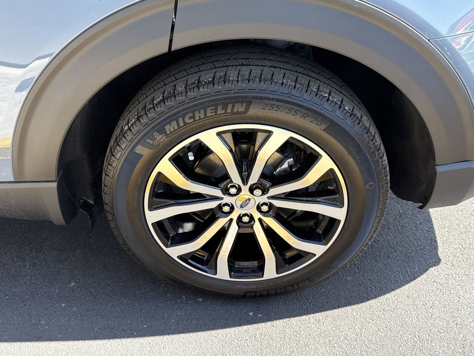 New 2026 Ford Explorer ST-Line w/ Premium Package RWD image 28