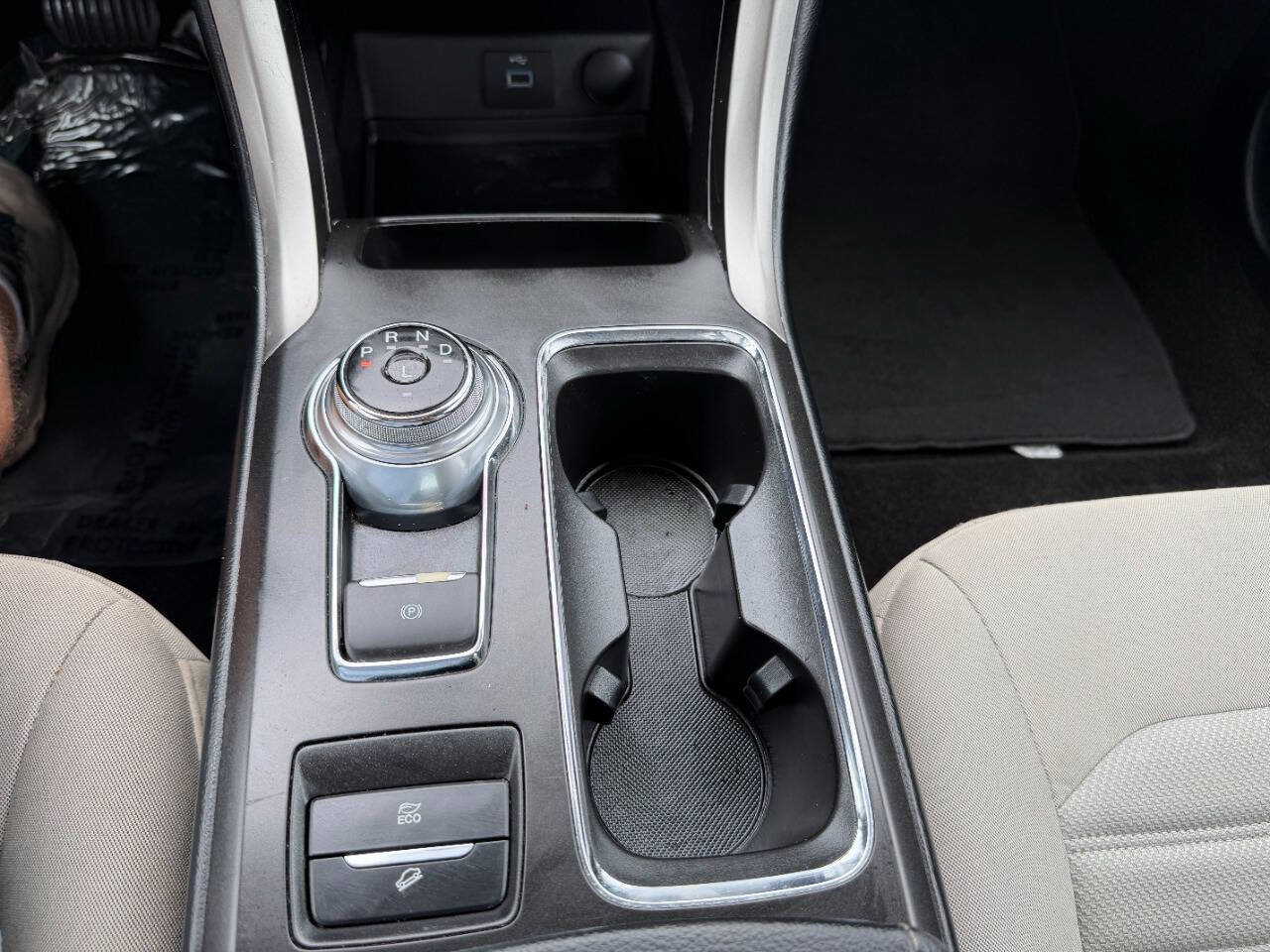 Used 2018 Ford Fusion S FWD image 19