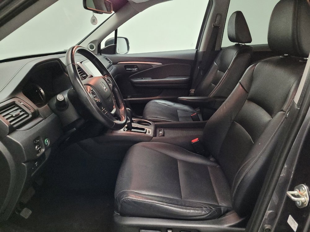 Used 2018 Honda Ridgeline RTL-T image 17