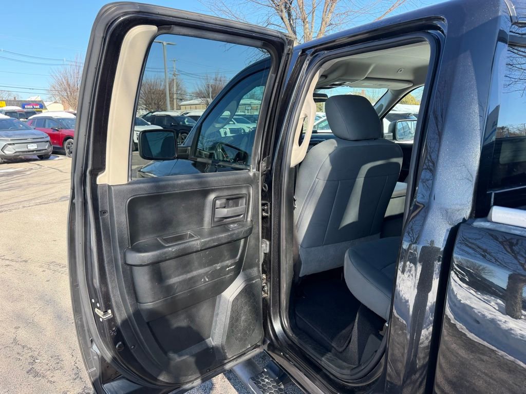 Used 2018 RAM 1500 Express w/ Express Value Package image 15