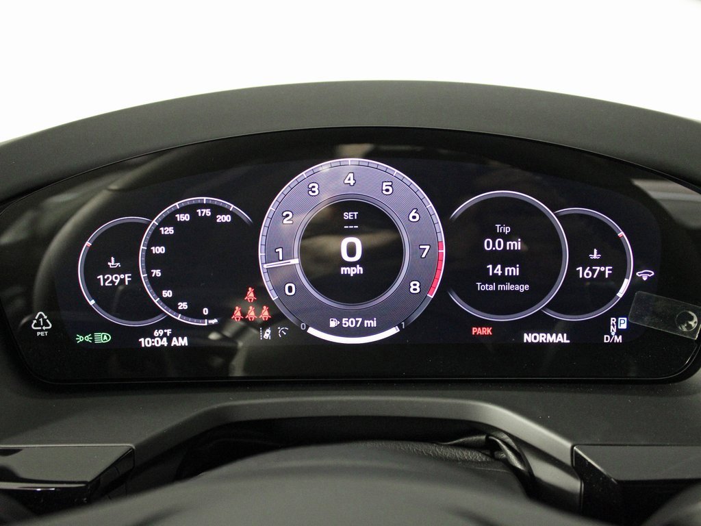 Used 2025 Porsche Panamera 4 image 23