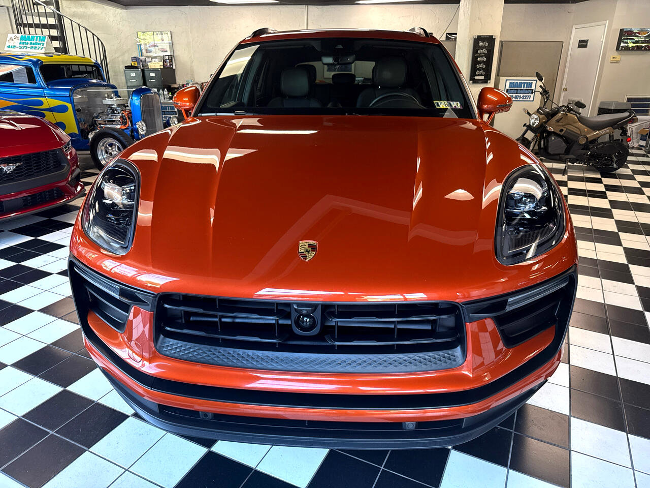 Used 2022 Porsche Macan image 2