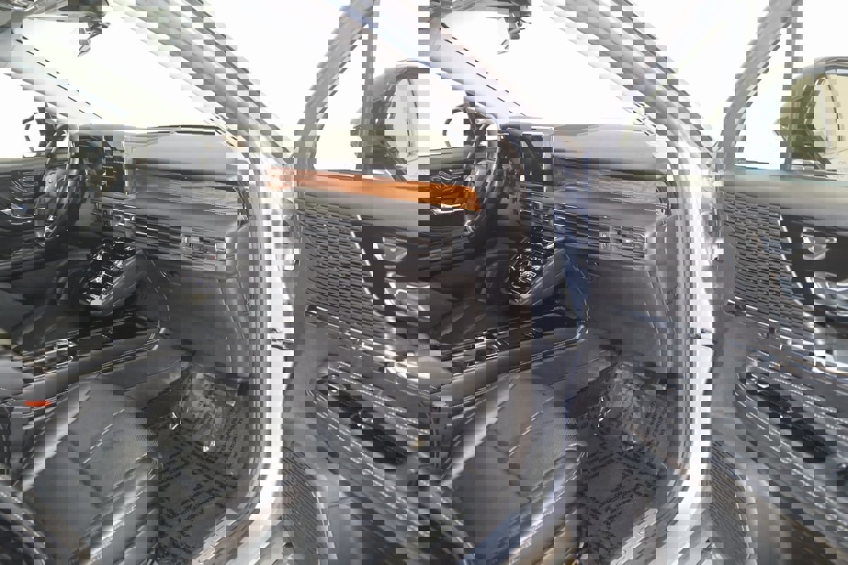 Used 2022 Lincoln Corsair Reserve w/ Elements Package image 42