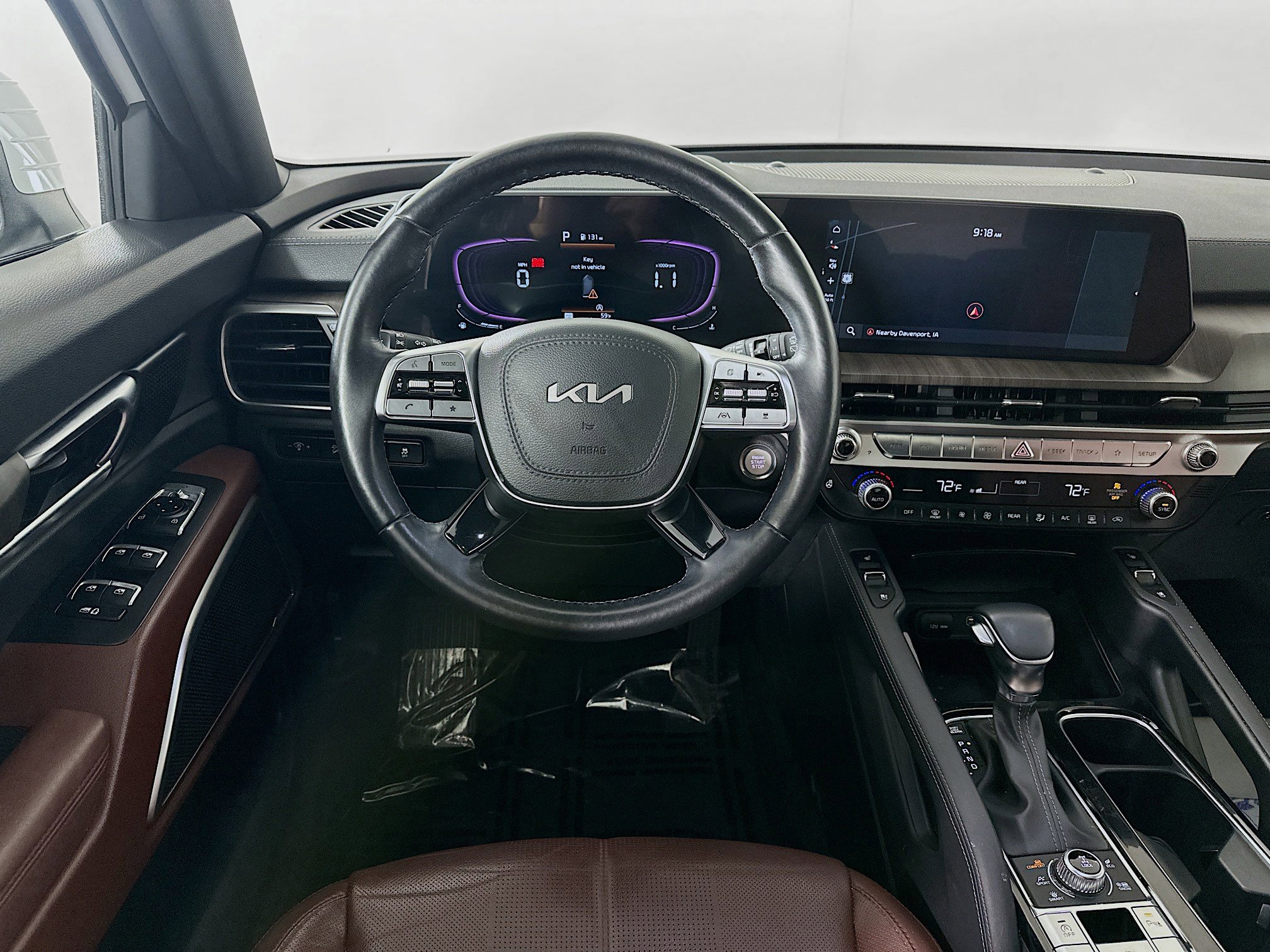 Used 2023 Kia Telluride EX w/ EX Captain's Chair Package image 23