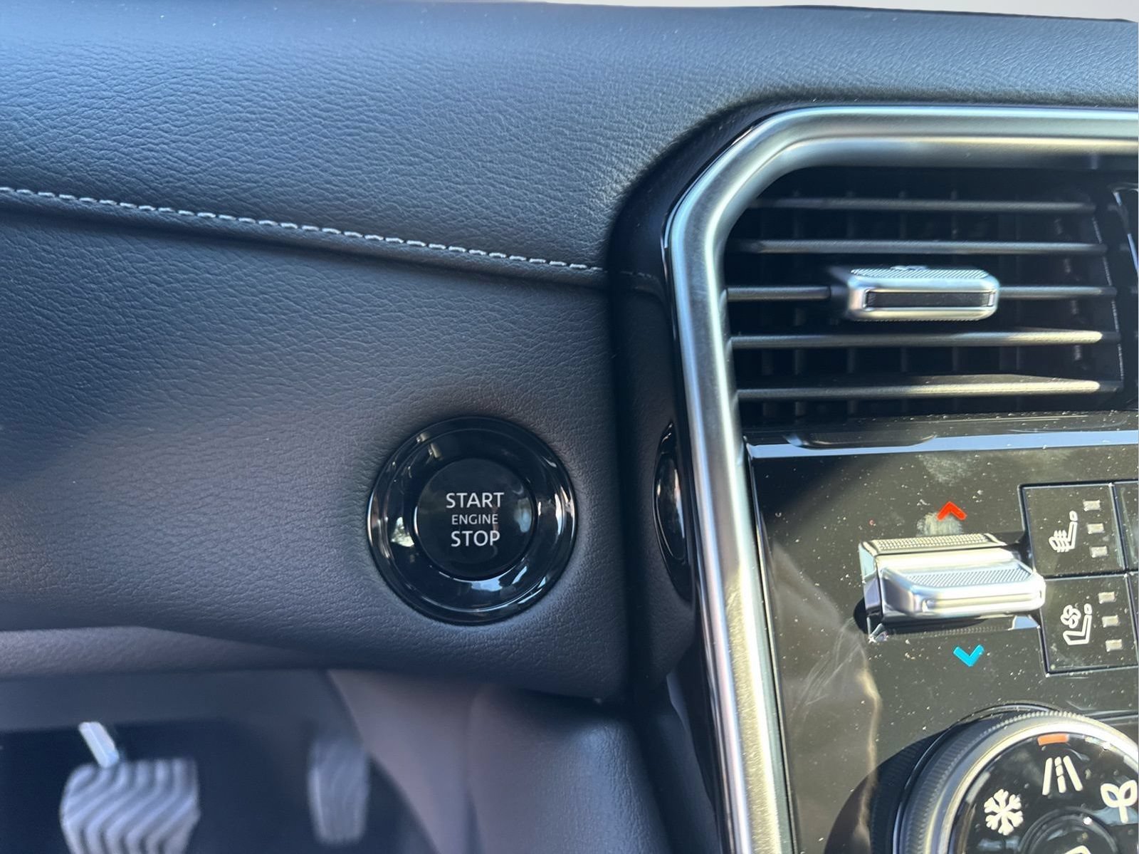 New 2026 Nissan Armada Platinum AWD/4WD image 19