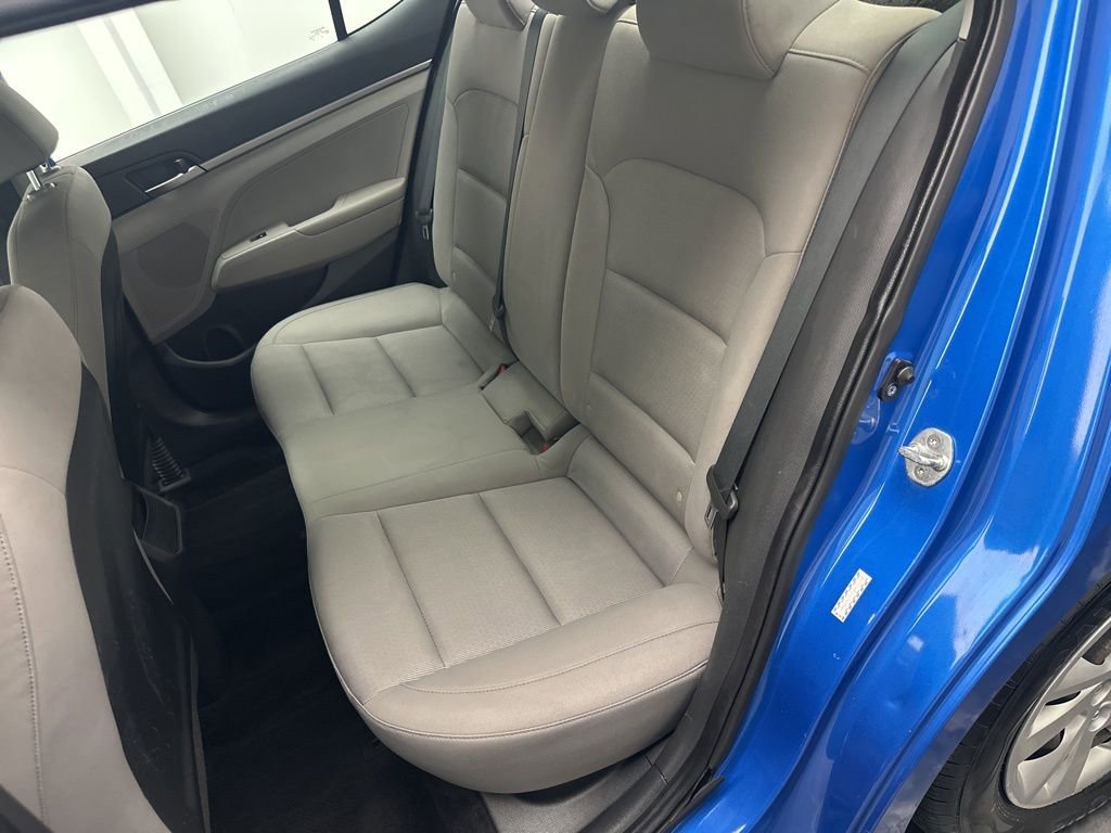 Used 2017 Hyundai Elantra SE FWD image 13