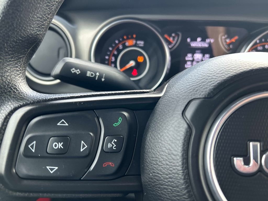 Used 2023 Jeep Wrangler Willys image 23