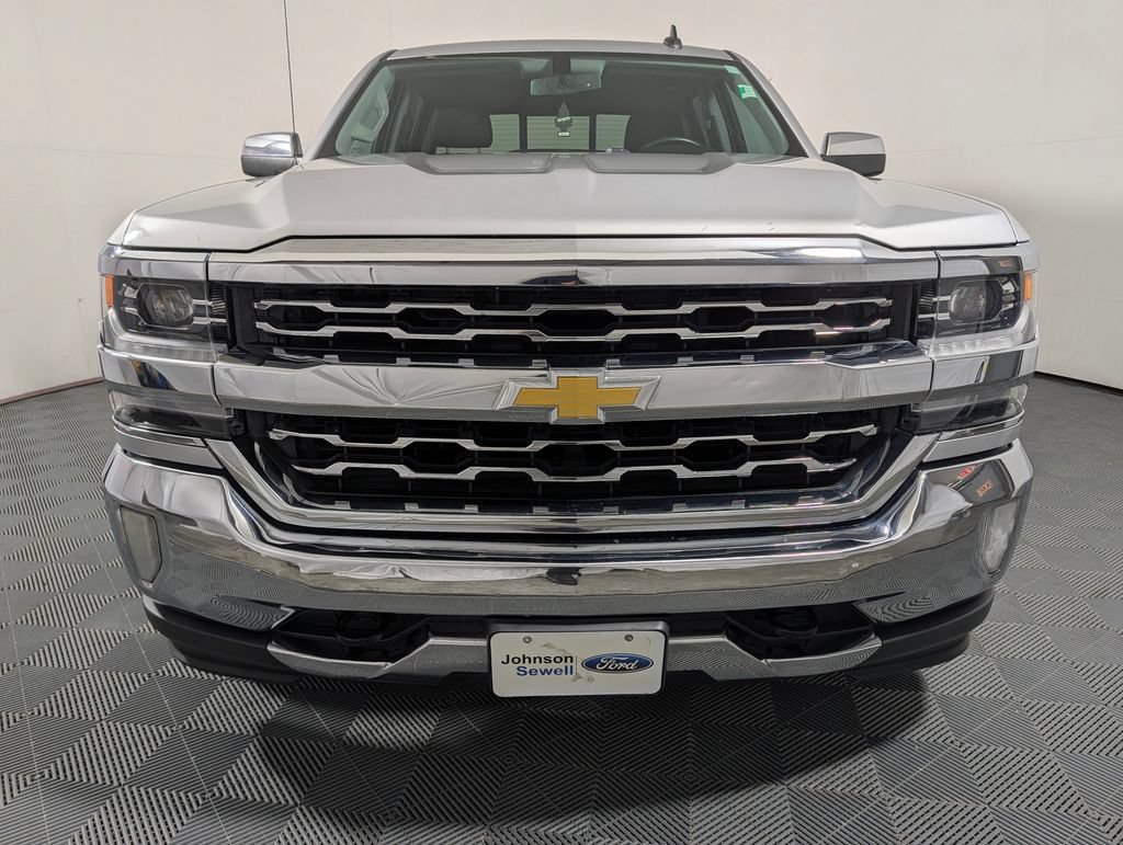 Used 2018 Chevrolet Silverado 1500 LTZ w/ Texas Edition RWD image 3