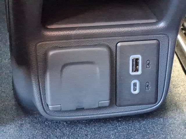 New 2026 Chevrolet TrailBlazer LT w/ Convenience Package AWD/4WD image 11