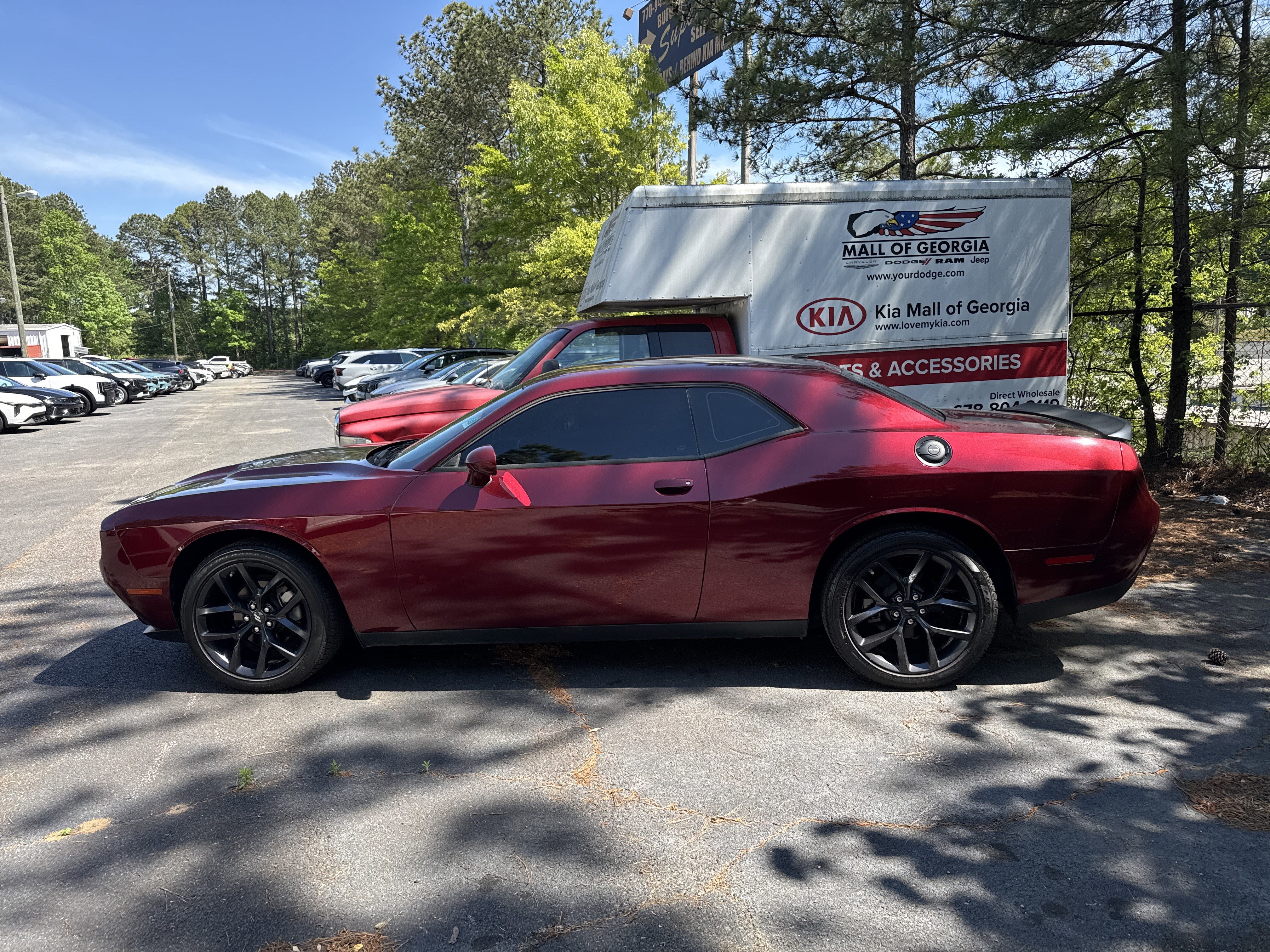 Used 2023 Dodge Challenger SXT w/ Blacktop Package RWD image 7