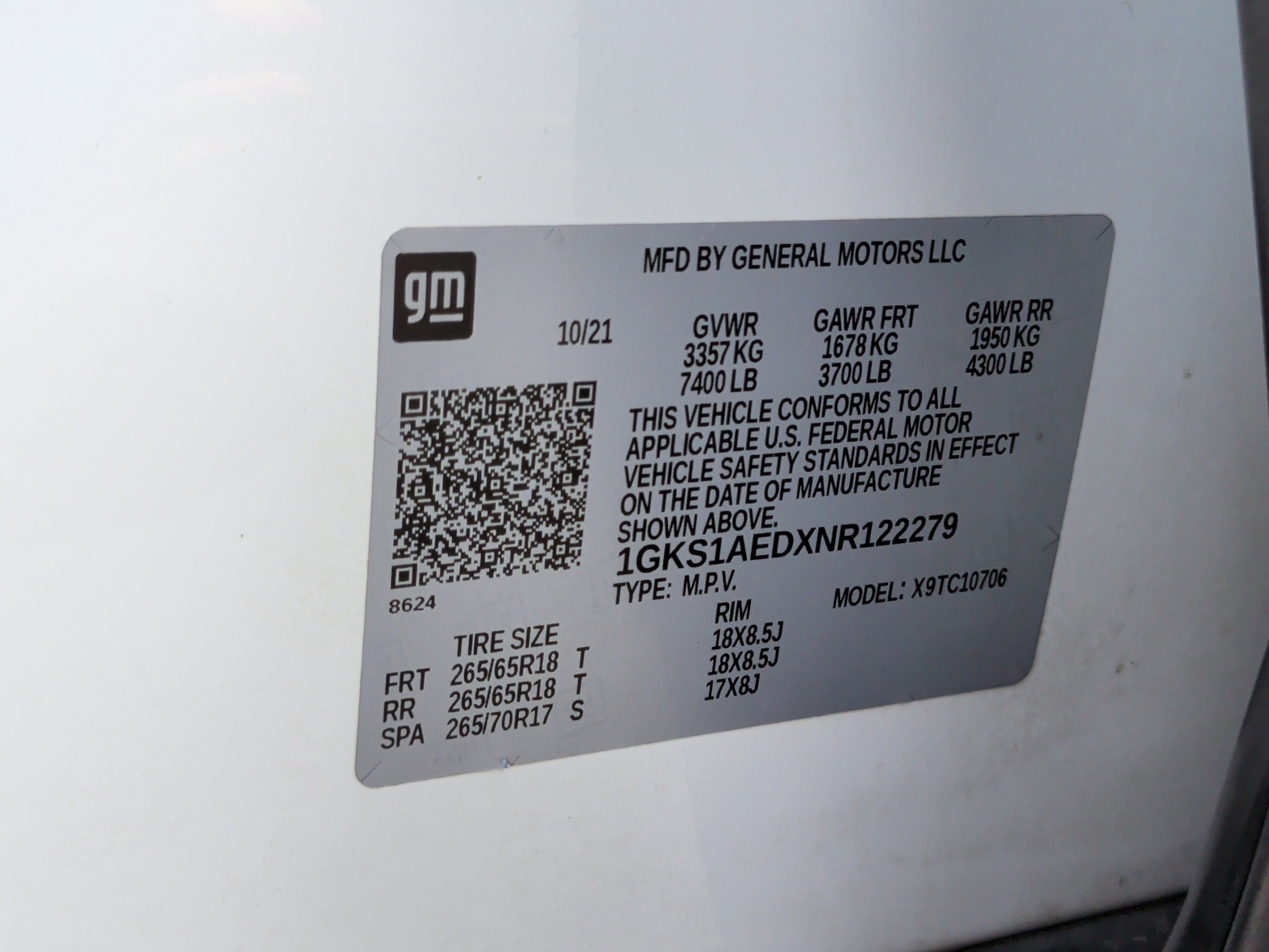 Used 2022 GMC Yukon SLE w/ Max Trailering Package image 40