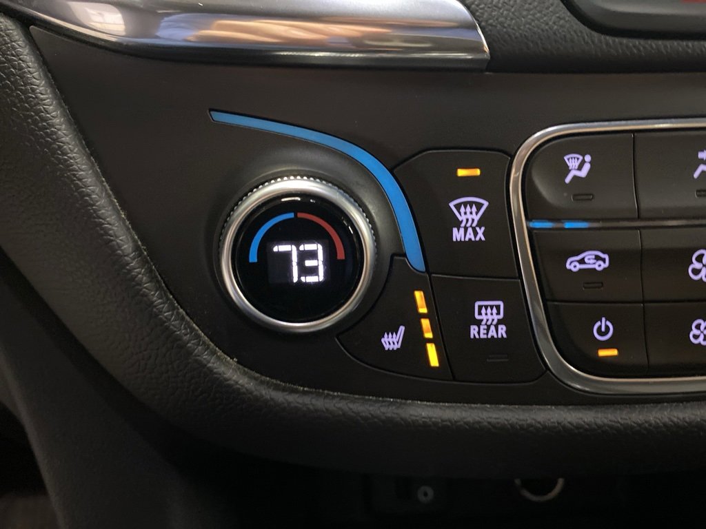 Used 2018 Chevrolet Equinox LT image 26