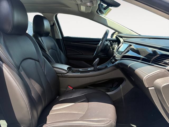 Used 2017 Buick LaCrosse Essence FWD image 15