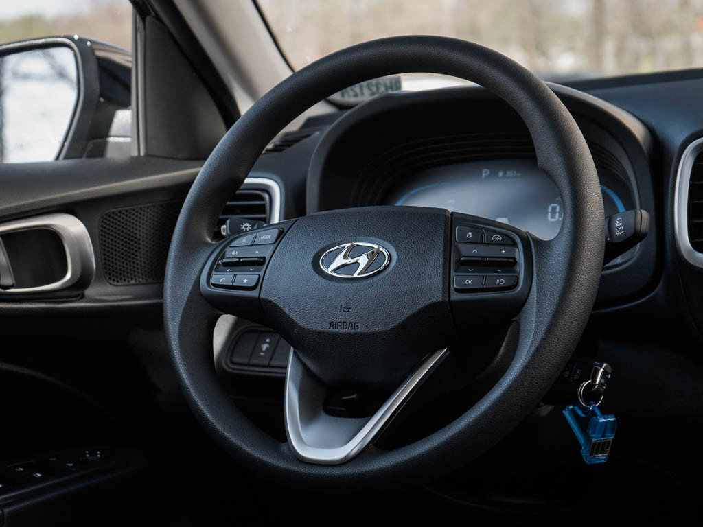New 2026 Hyundai Venue SE FWD image 14