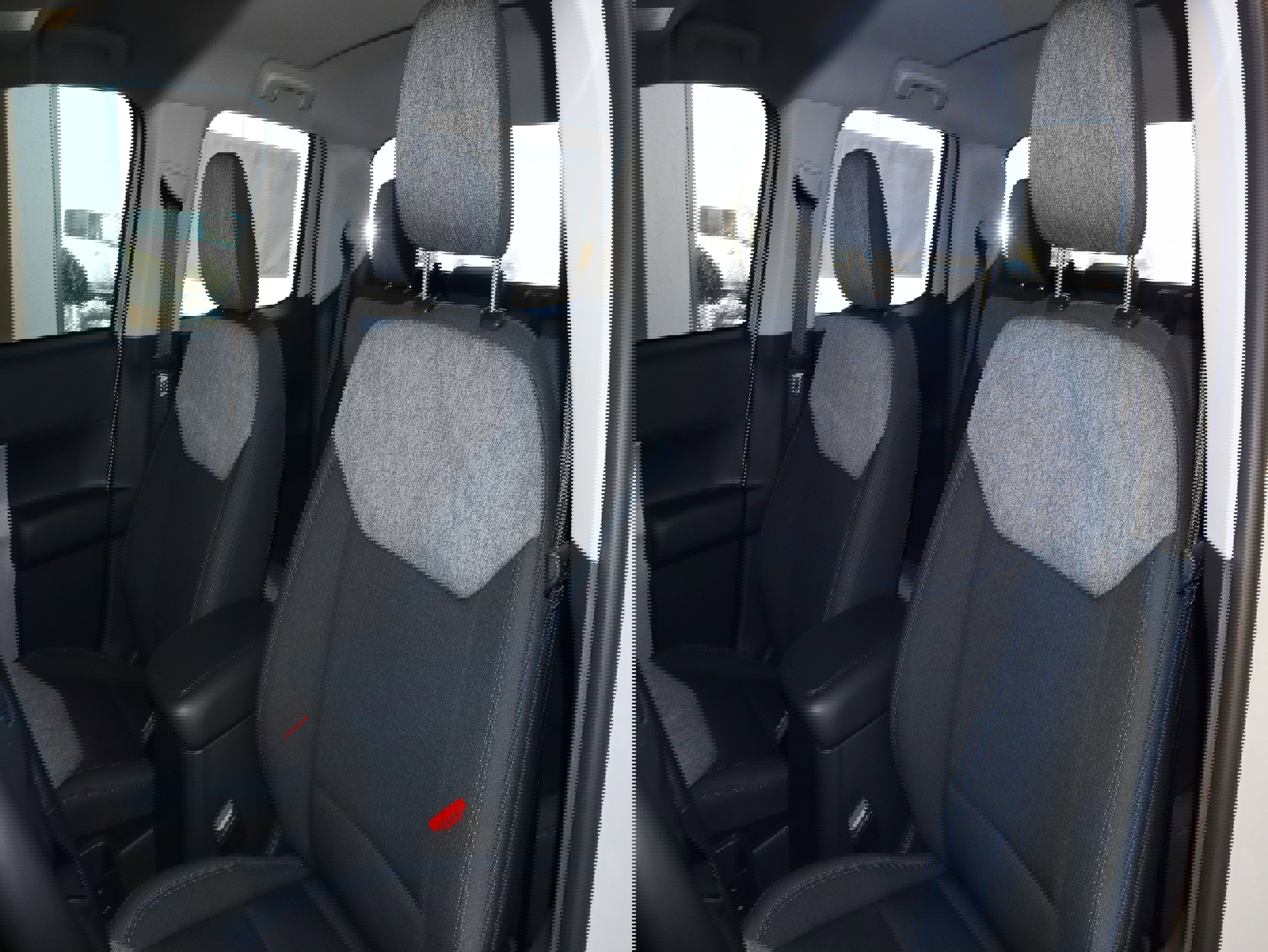 New 2025 Ford Maverick XLT w/ XLT Luxury Package image 33