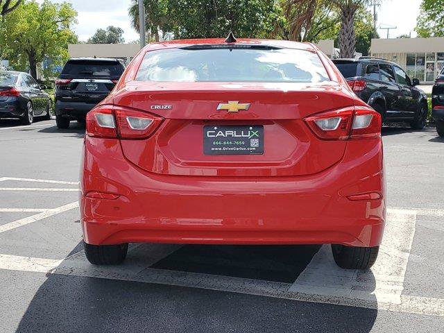 Used 2019 Chevrolet Cruze LS w/ LS Convenience Package FWD image 5