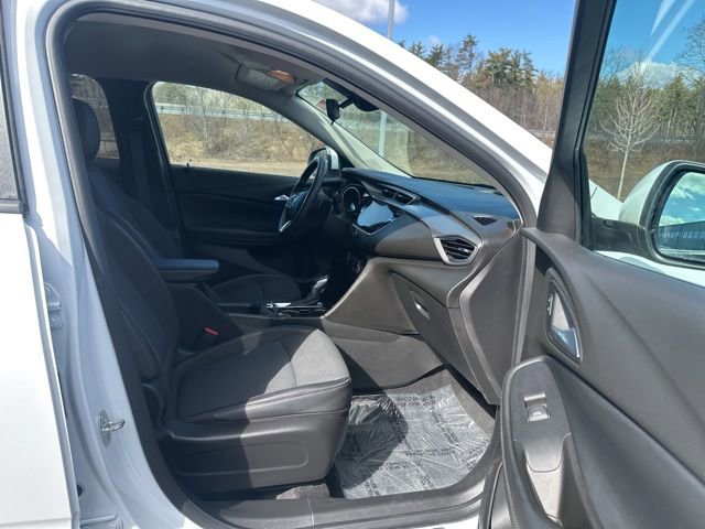 Used 2021 Buick Encore GX Select image 12