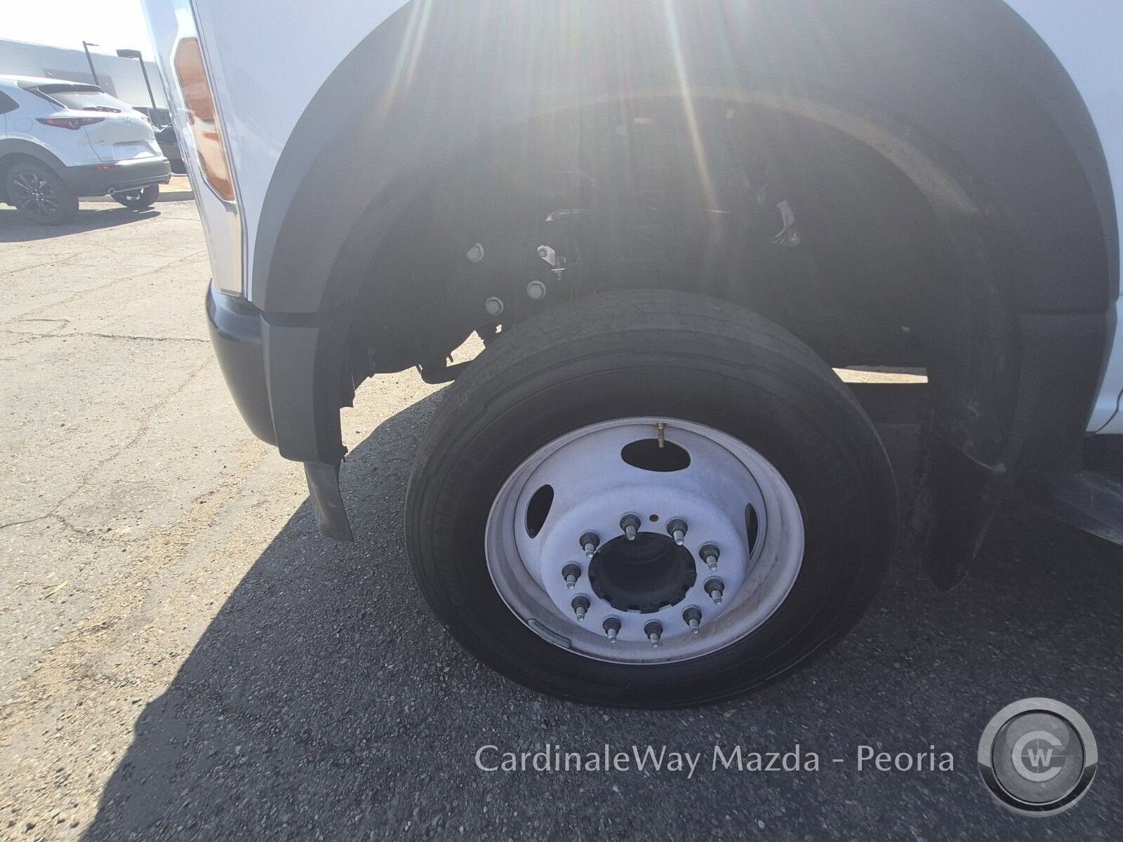 Used 2023 Ford F550 2WD Regular Cab Super Duty image 7