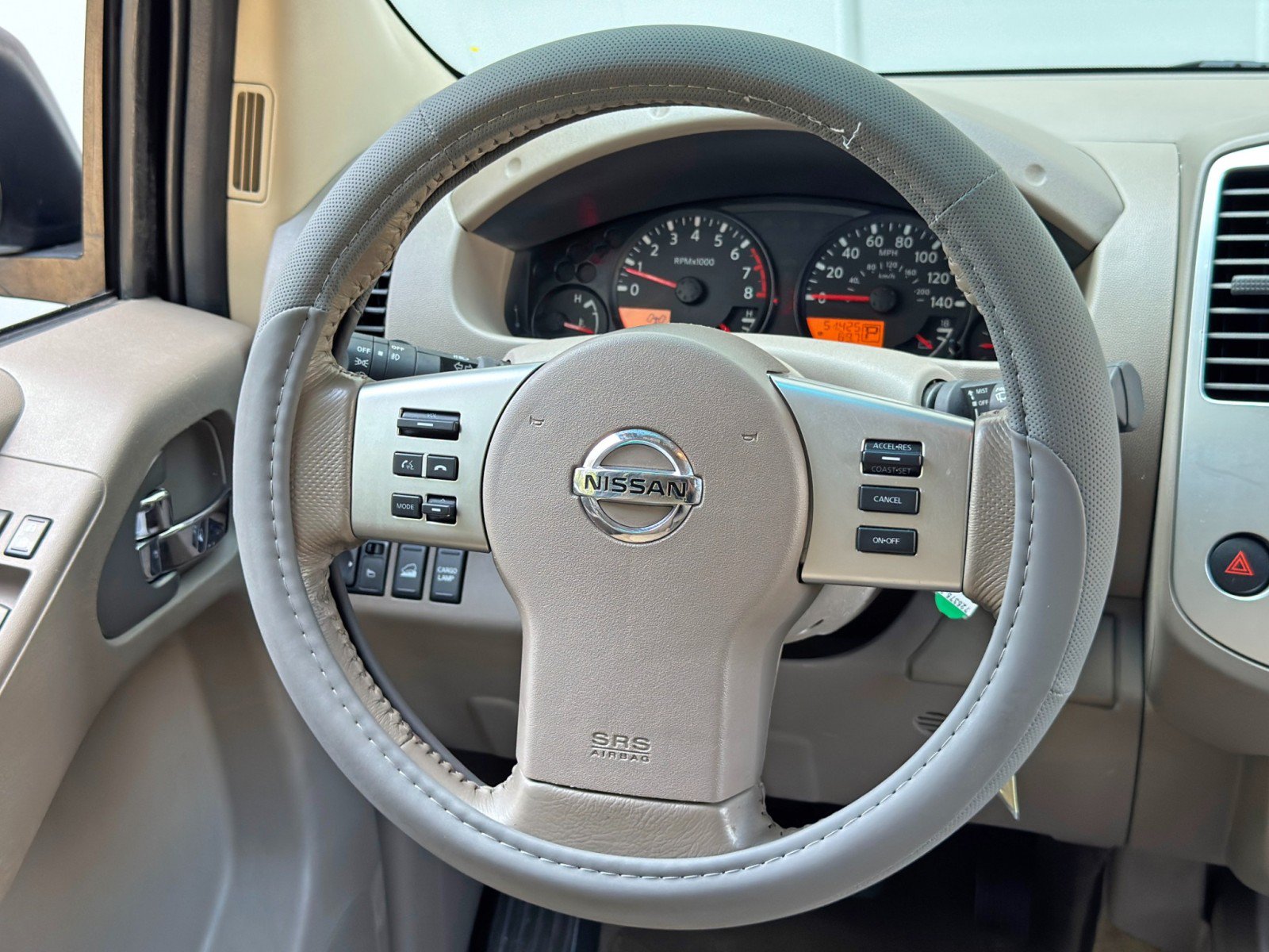 Used 2017 Nissan Frontier SV w/ SV Value Truck Package AWD/4WD image 18