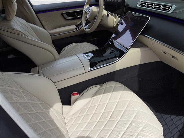 Used 2024 Mercedes-Benz S 580e 4MATIC Sedan w/ AMG Line image 20