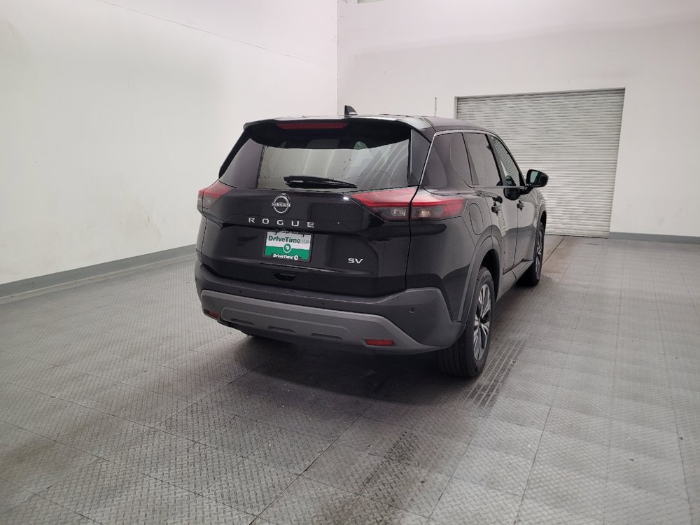 Used 2023 Nissan Rogue SV FWD image 7