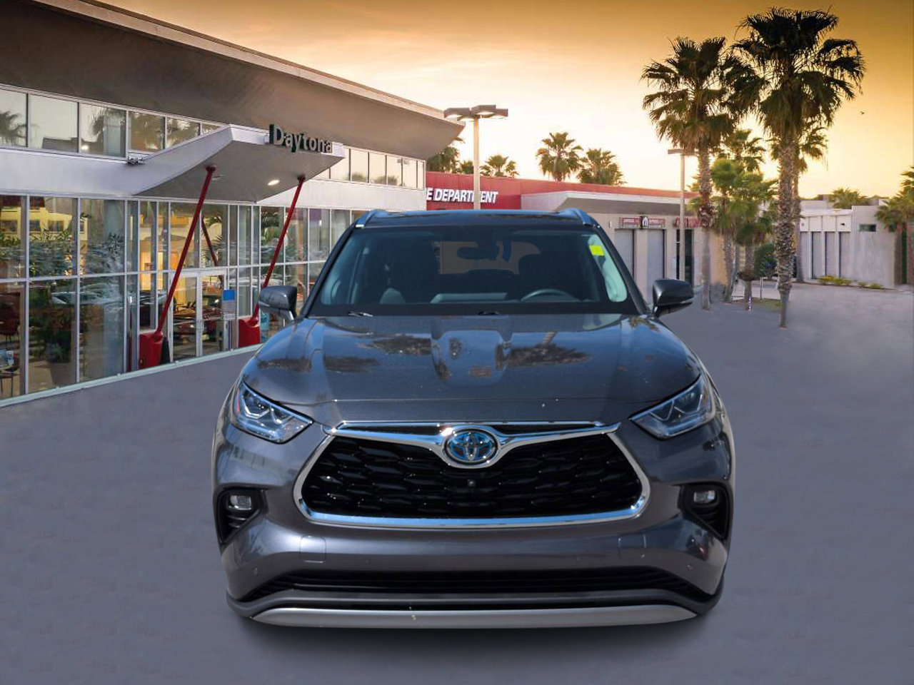 Used 2024 Toyota Highlander Platinum FWD image 8