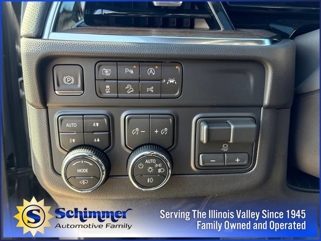 New 2026 Chevrolet Tahoe High Country AWD/4WD image 32