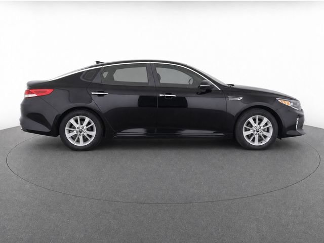 Used 2017 Kia Optima LX FWD image 4