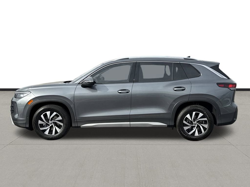 New 2026 Volkswagen Tiguan S FWD image 8