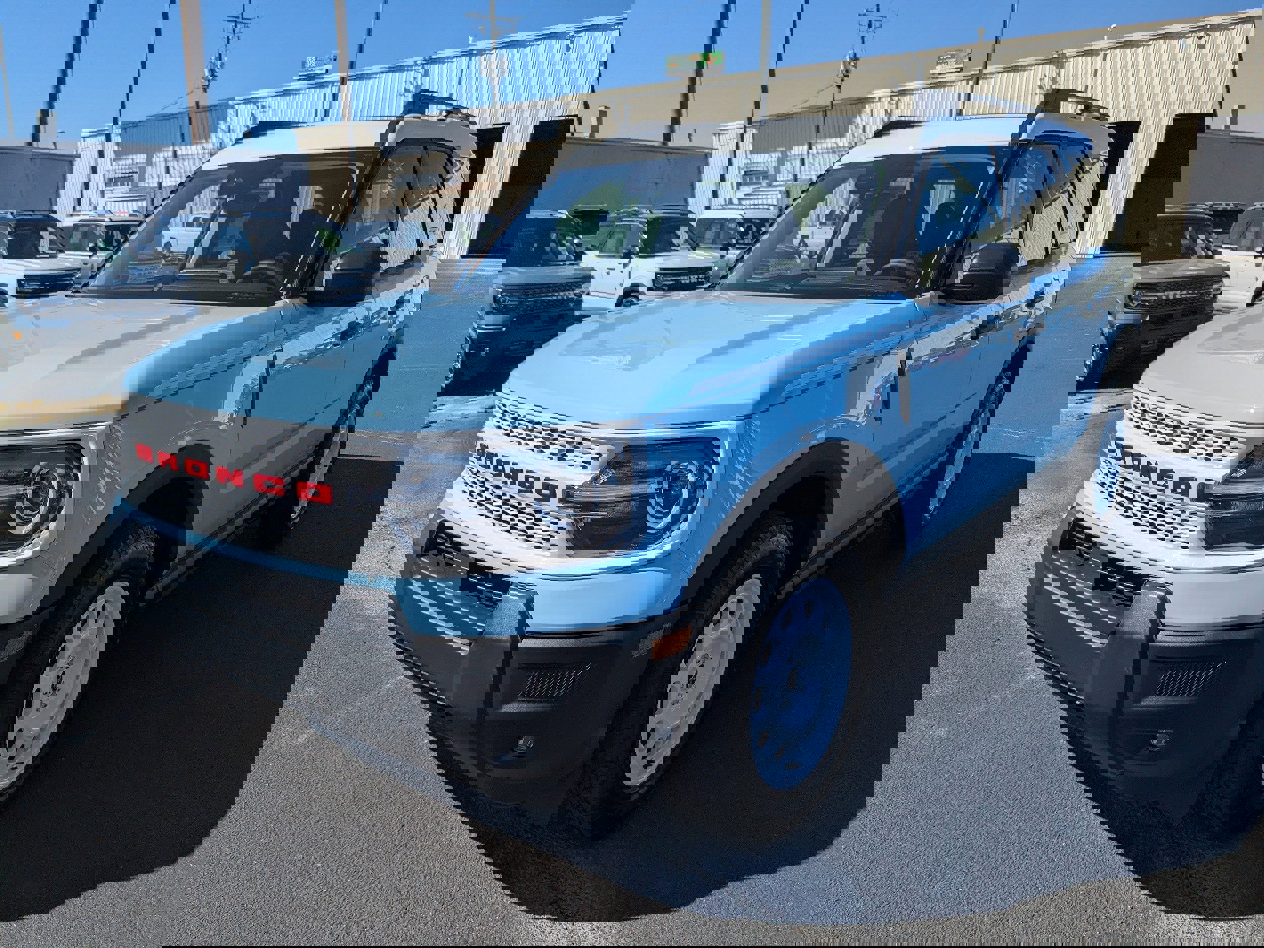 New 2025 Ford Bronco Sport Heritage w/ Convenience Package image 7