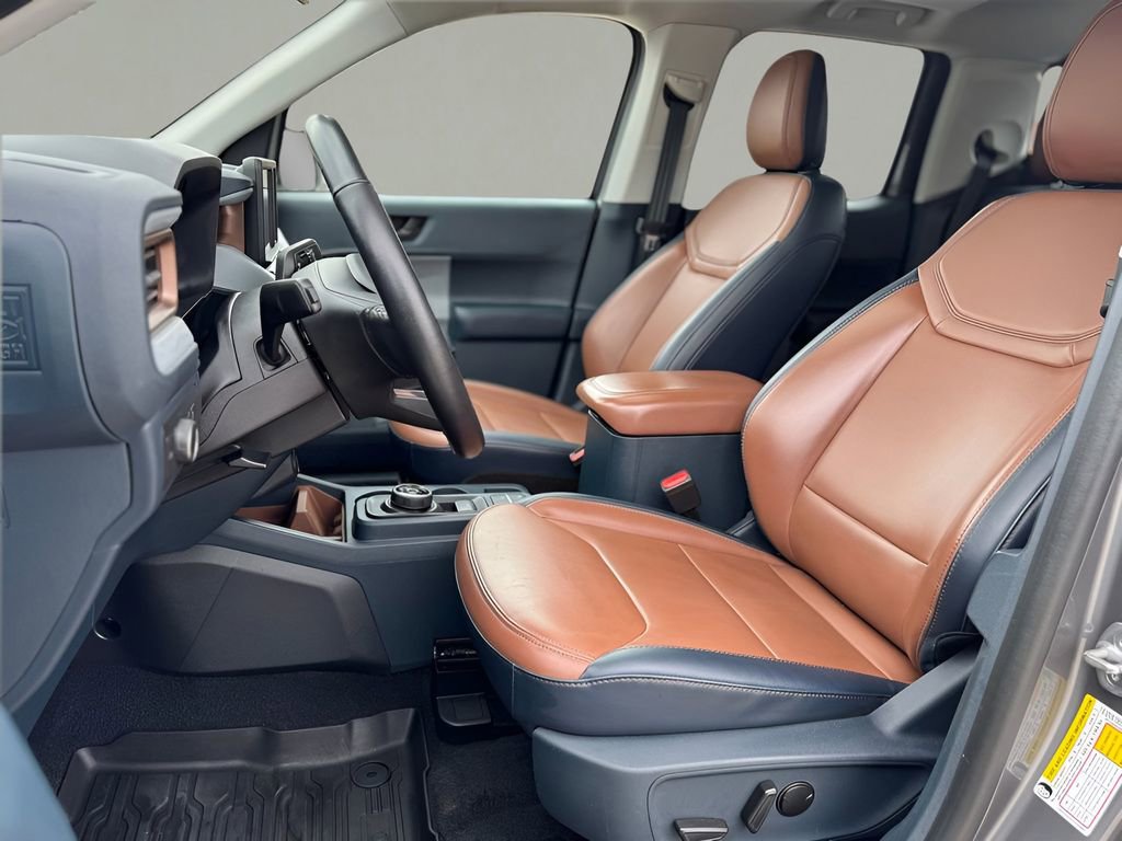 Used 2022 Ford Maverick Lariat image 14