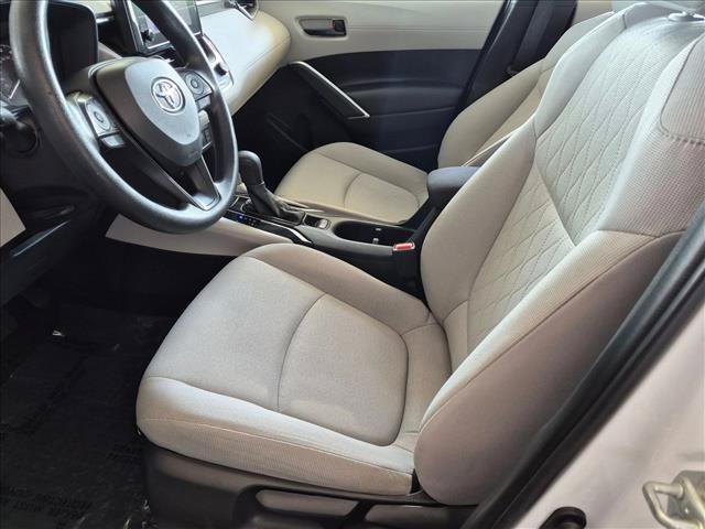 Used 2023 Toyota Corolla Cross L FWD image 14