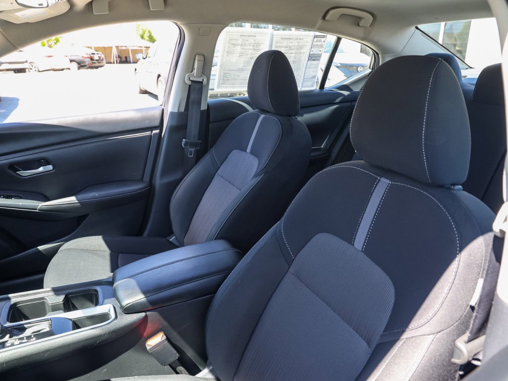Used 2025 Nissan Sentra SV w/ Trunk Package FWD image 16