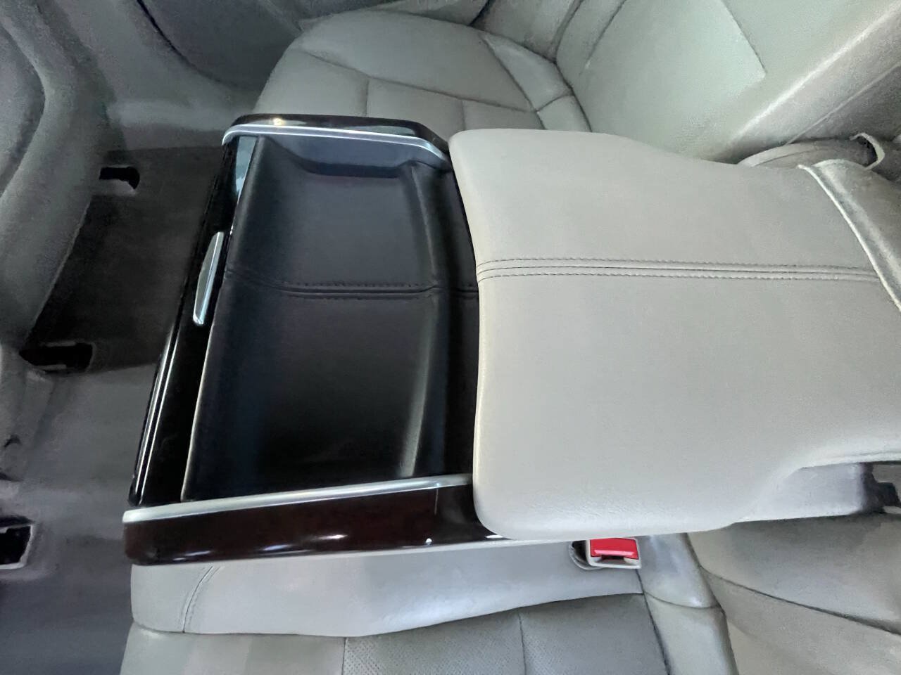 Used 2016 Cadillac XTS Luxury w/ Driver Awareness Package FWD image 22