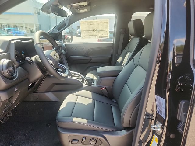 New 2026 Chevrolet Colorado Trail Boss w/ Midnight Edition AWD/4WD image 9