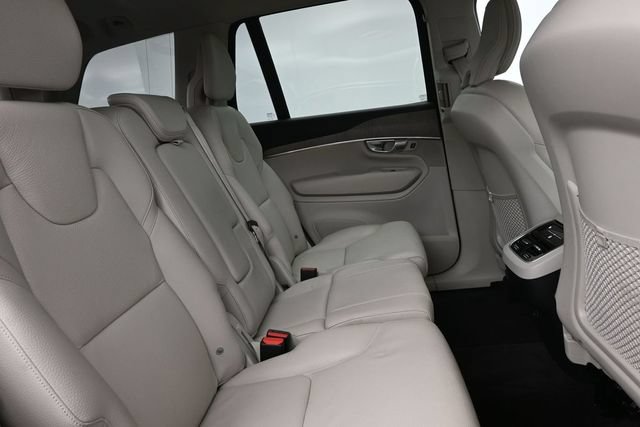 Used 2023 Volvo XC90 B6 Plus w/ Protection Package AWD/4WD image 32