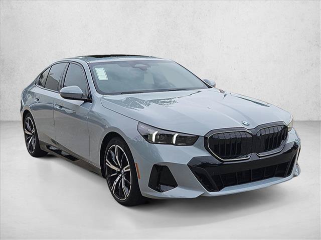 Used 2026 BMW 530i xDrive w/ M Sport Package AWD/4WD video 2