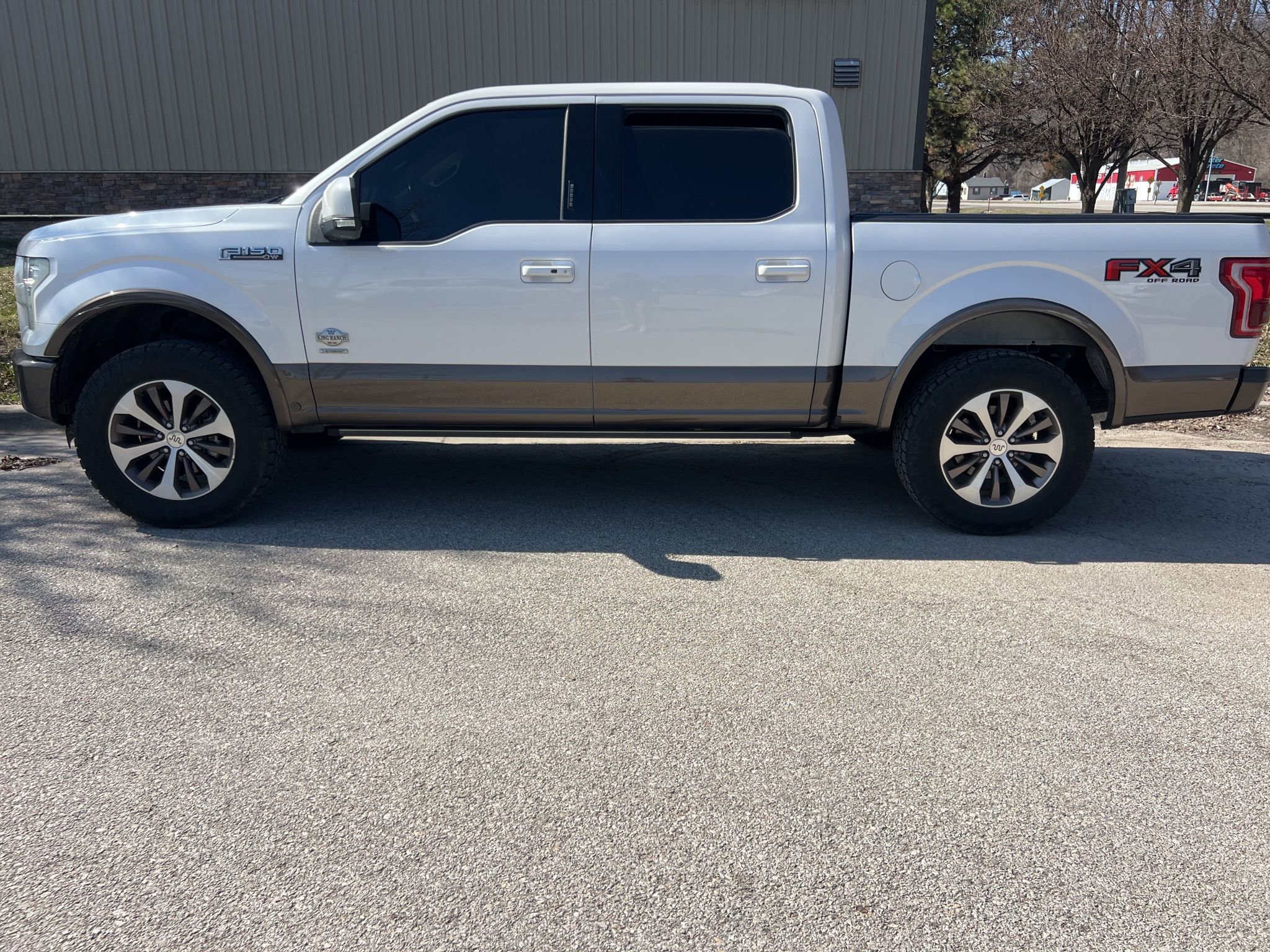 Used 2016 Ford F150 King Ranch w/ Equipment Group 601A Luxury image 9