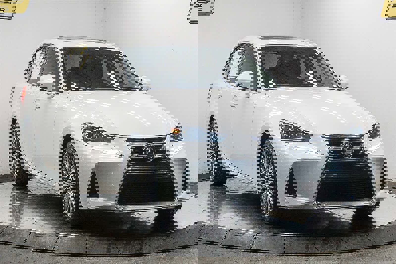 Used 2018 Lexus IS 300 w/ Accessory Package 2 image 5