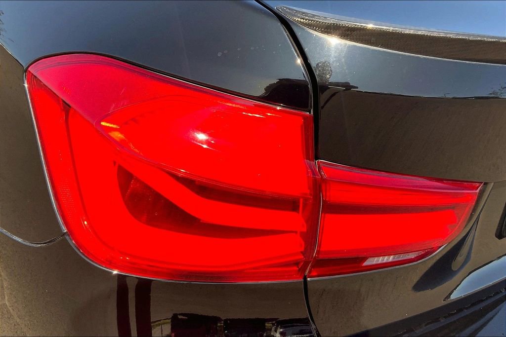 Used 2017 BMW 330i Sedan image 28