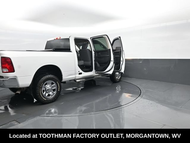 Used 2018 RAM 2500 Tradesman w/ Chrome Appearance Group AWD/4WD image 28